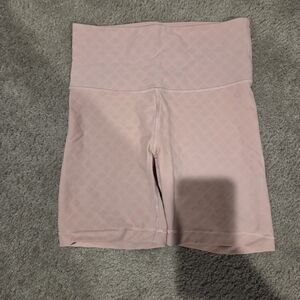 3D Jacquard Diamond Train High-Rise Short 6"